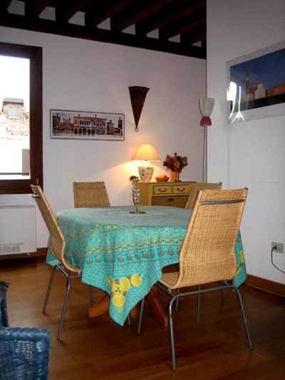 Palazzo Celsi Apartment เวนิส ห้อง รูปภาพ